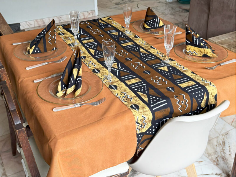 Parure Nappe Déperlante Automne Bogolan et serviettes assorties